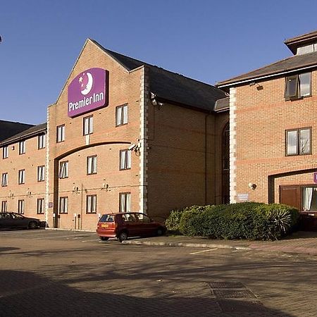 Premier Inn Guildford North - A3 Dış mekan fotoğraf