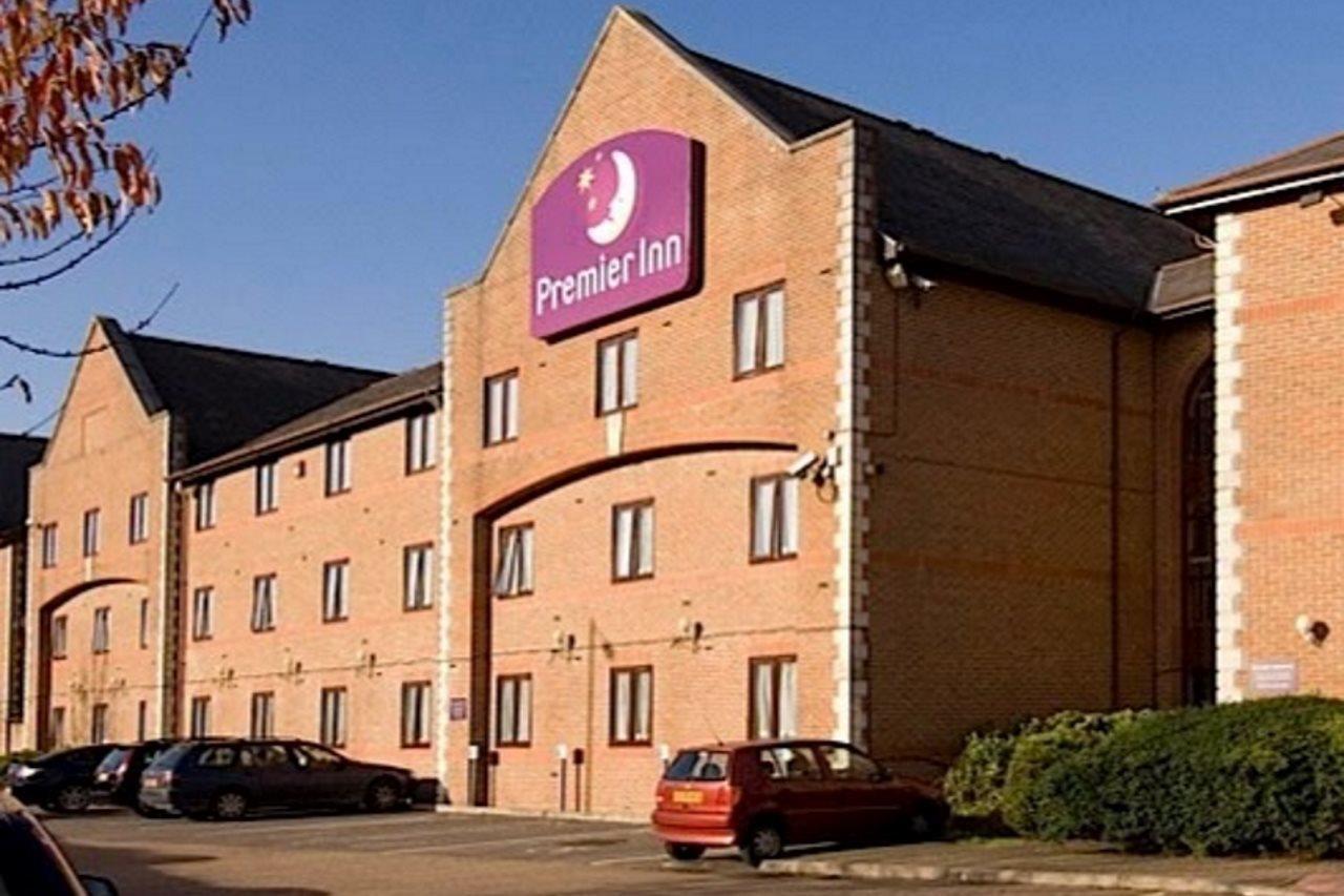 Premier Inn Guildford North - A3 Dış mekan fotoğraf