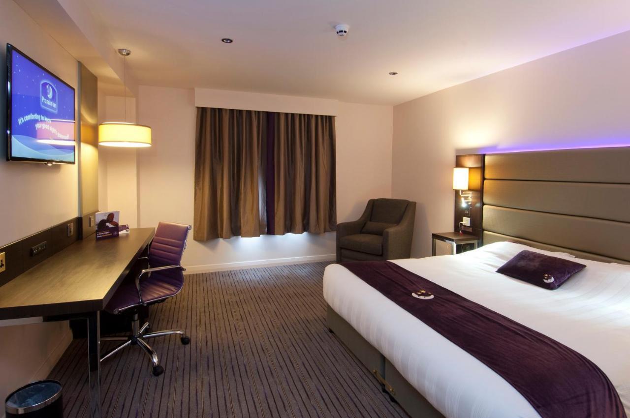 Premier Inn Guildford North - A3 Dış mekan fotoğraf