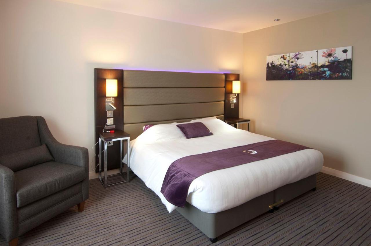 Premier Inn Guildford North - A3 Dış mekan fotoğraf
