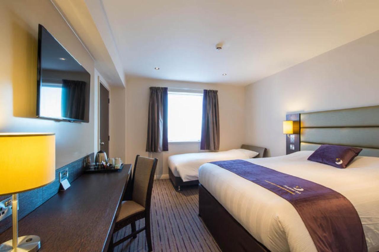 Premier Inn Guildford North - A3 Dış mekan fotoğraf