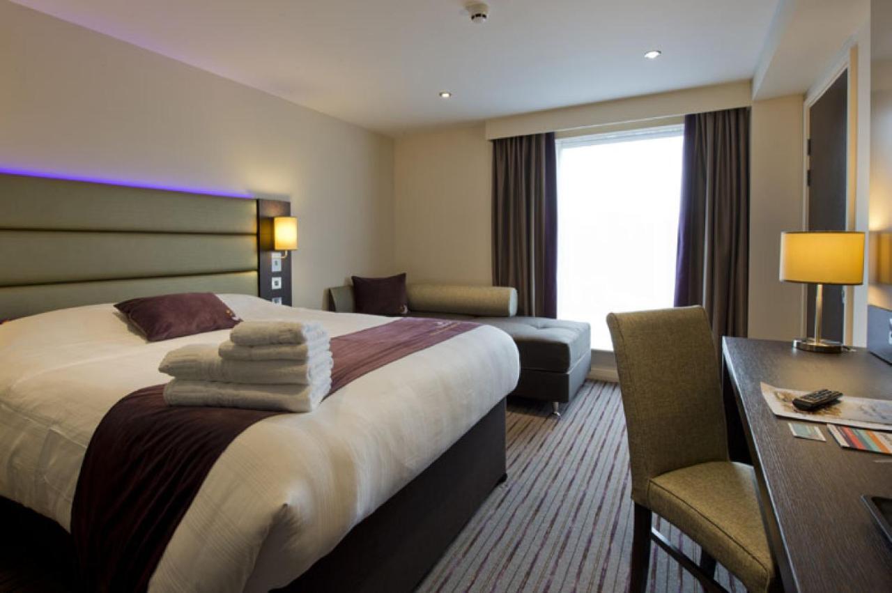 Premier Inn Guildford North - A3 Dış mekan fotoğraf